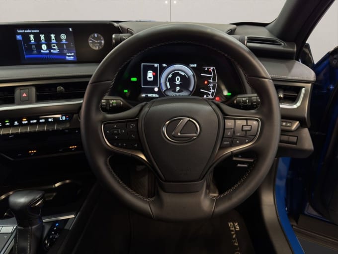 2025 Lexus Ux