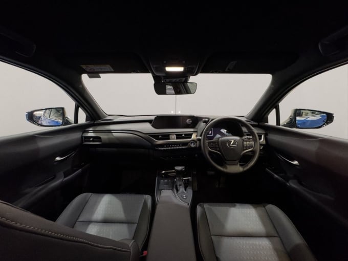 2025 Lexus Ux