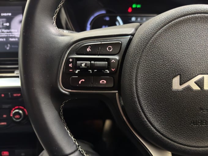 2025 Kia Niro