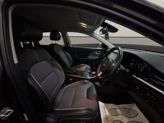 2025 Kia Niro