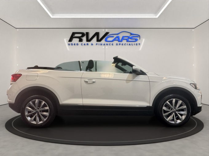 2025 Volkswagen T-roc