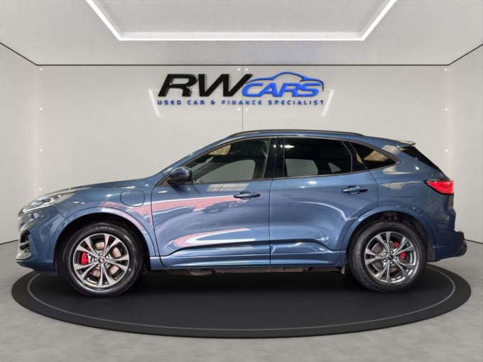 2025 Ford Kuga