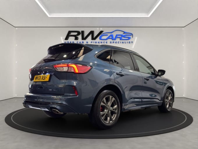 2025 Ford Kuga