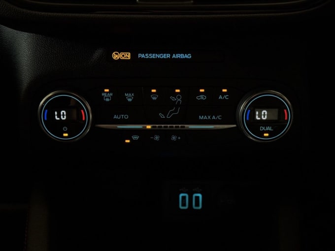 2025 Ford Kuga