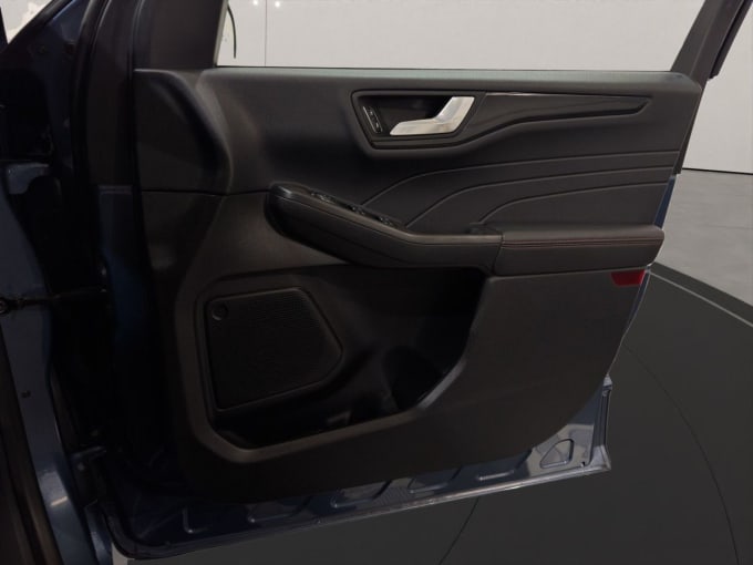 2025 Ford Kuga