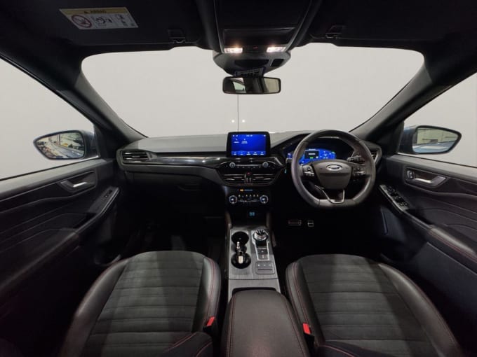 2025 Ford Kuga