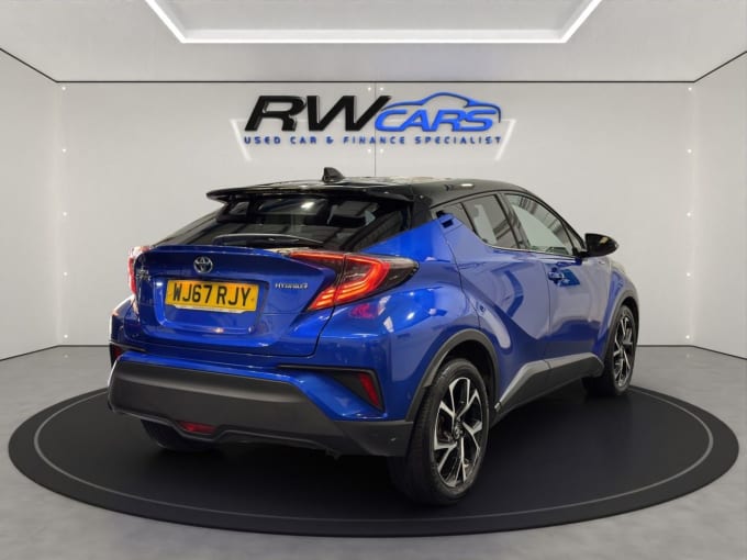 2025 Toyota C-hr