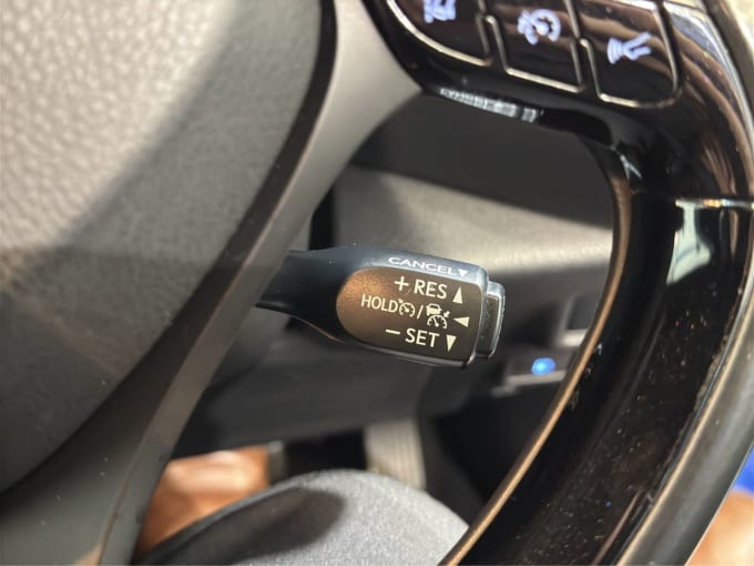 2025 Toyota C-hr