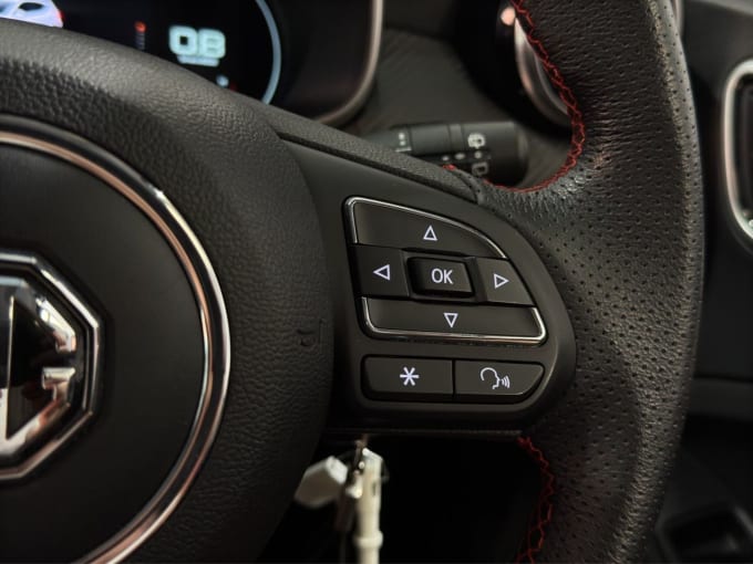 2025 Mg Mg Zs