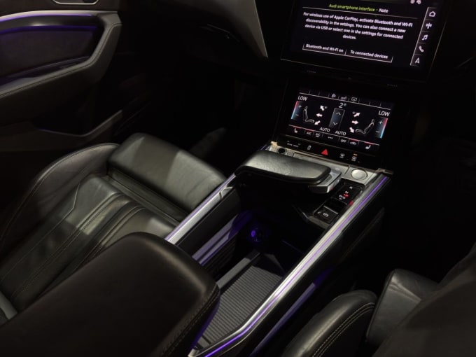 2025 Audi E-tron