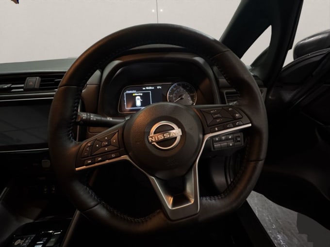 2025 Nissan Leaf