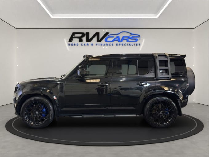 2025 Land Rover Defender