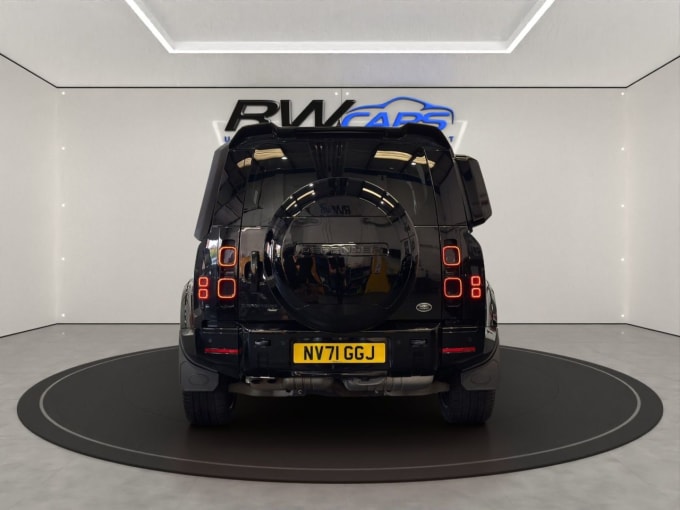 2025 Land Rover Defender