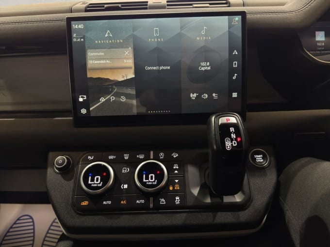 2025 Land Rover Defender