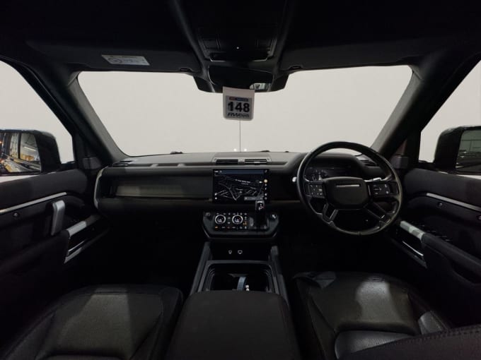 2025 Land Rover Defender