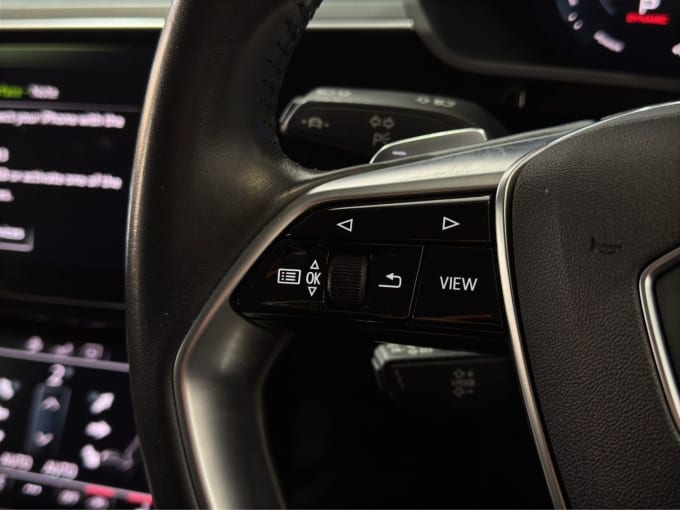 2025 Audi E-tron