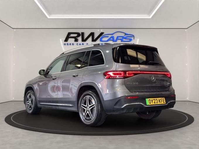 2025 Mercedes-benz Eqb