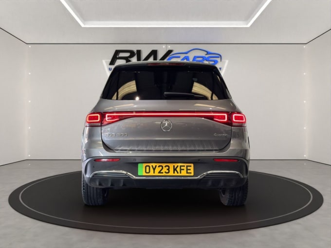2025 Mercedes-benz Eqb