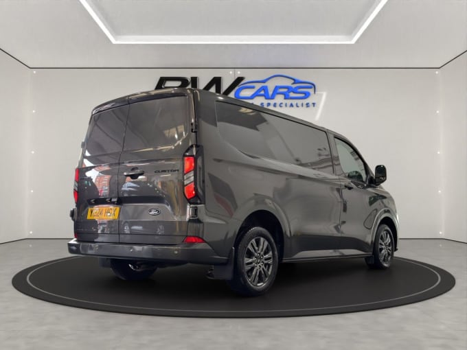 2025 Ford Transit Custom