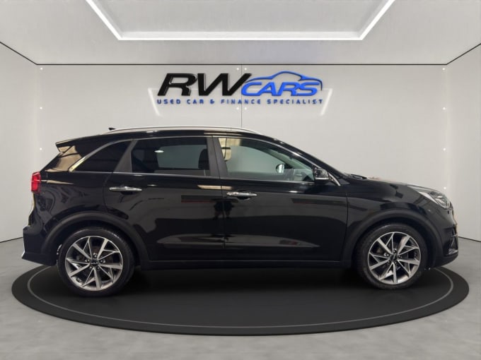 2025 Kia Niro