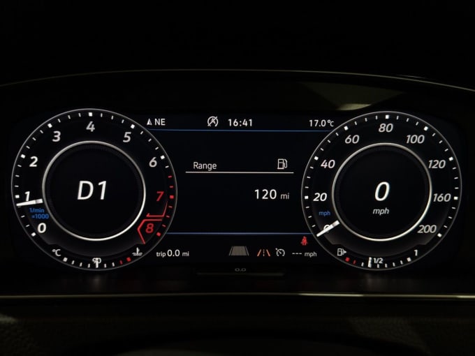 2025 Volkswagen Golf
