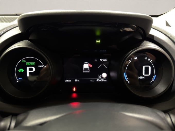 2025 Toyota Yaris