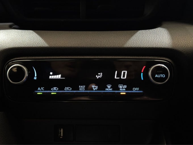 2025 Toyota Yaris