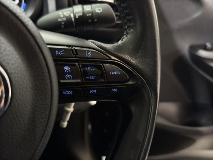 2025 Toyota Yaris