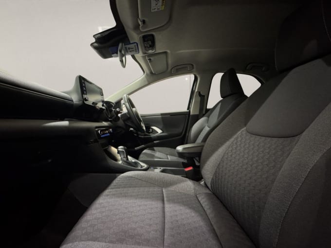 2025 Toyota Yaris