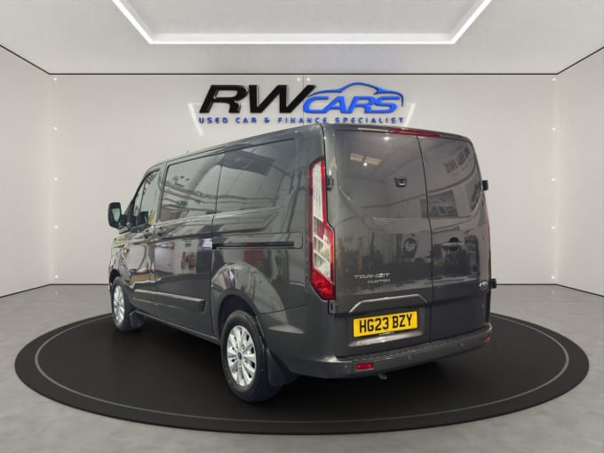 2025 Ford Transit Custom