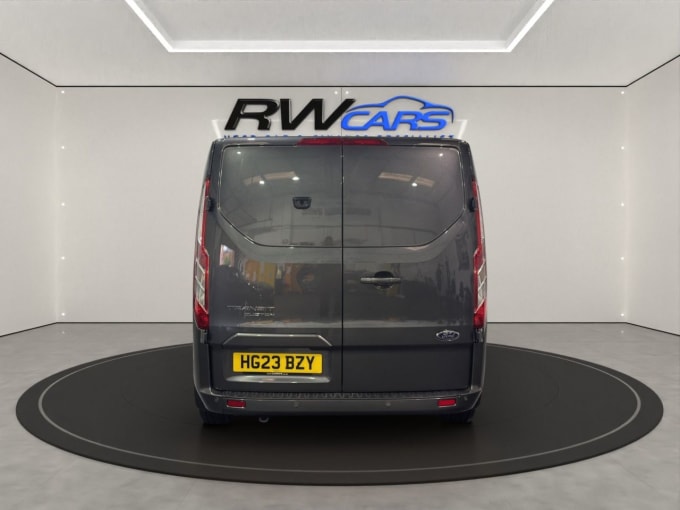 2025 Ford Transit Custom