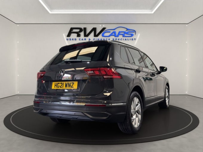 2025 Volkswagen Tiguan