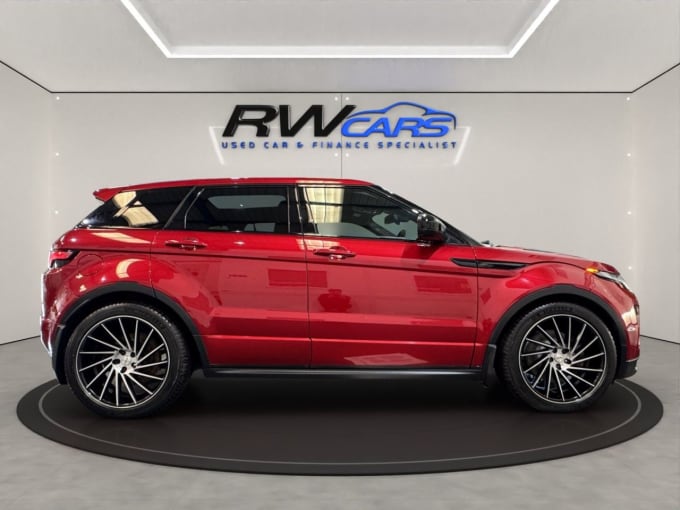 2025 Land Rover Range Rover Evoque