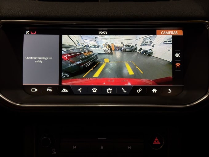 2025 Land Rover Range Rover Evoque