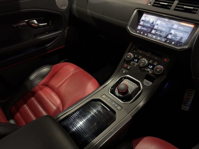 2025 Land Rover Range Rover Evoque