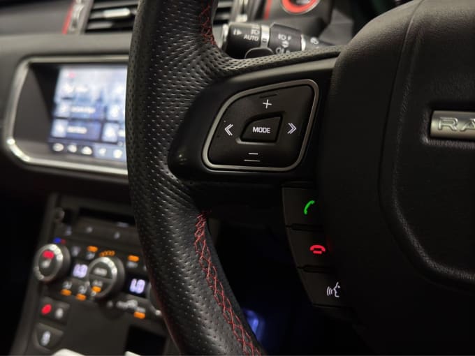 2025 Land Rover Range Rover Evoque