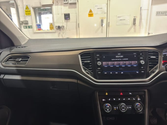 2025 Volkswagen T-roc