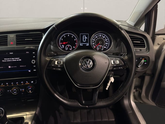 2025 Volkswagen Golf