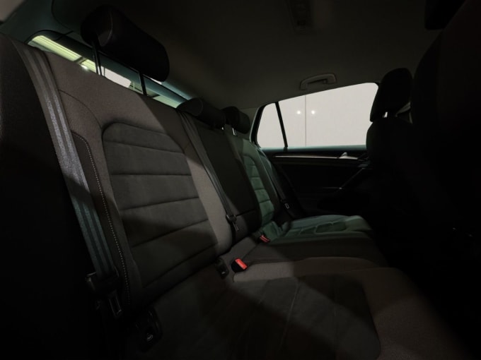 2025 Volkswagen Golf