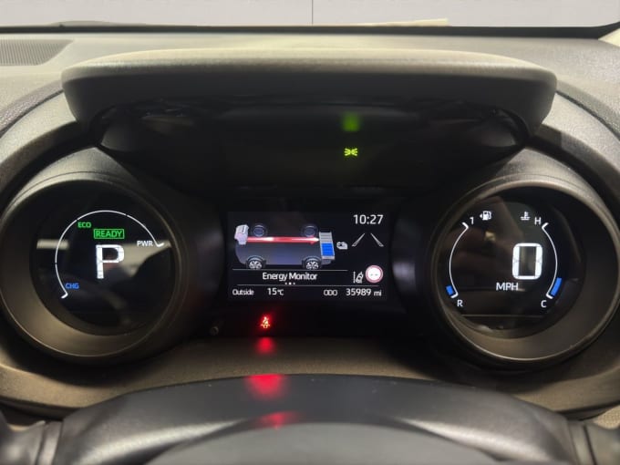 2025 Toyota Yaris Cross