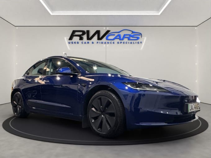 2025 Tesla Model 3
