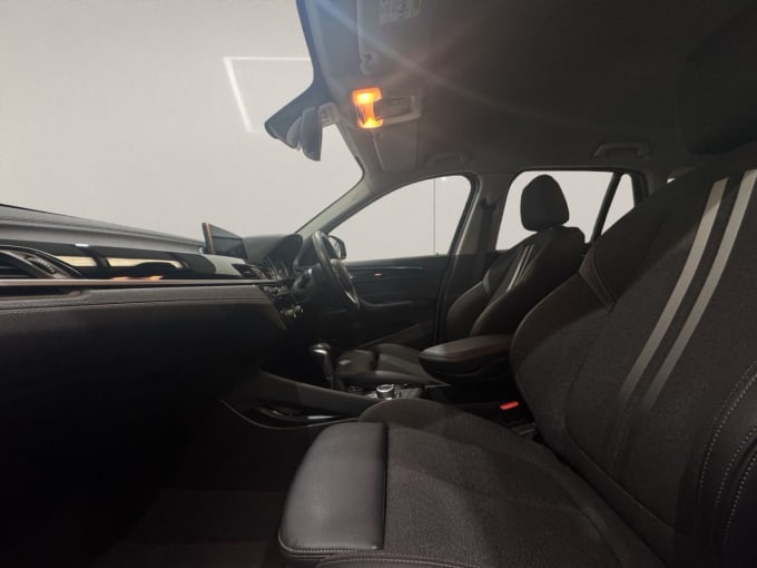 2025 BMW X1