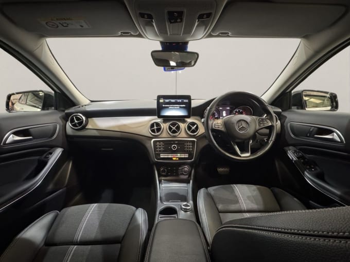 2025 Mercedes-benz Gla