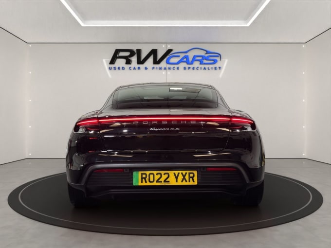 2022 Porsche Taycan