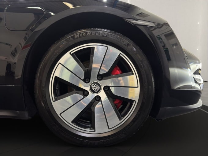 2022 Porsche Taycan