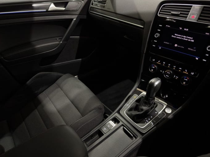 2020 Volkswagen Golf