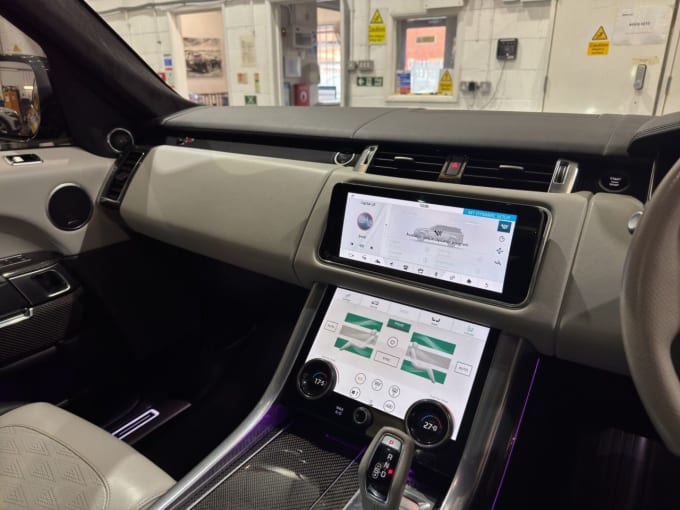 2021 Land Rover Range Rover Sport