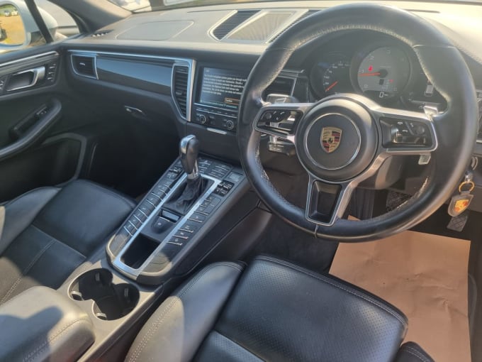 2024 Porsche Macan