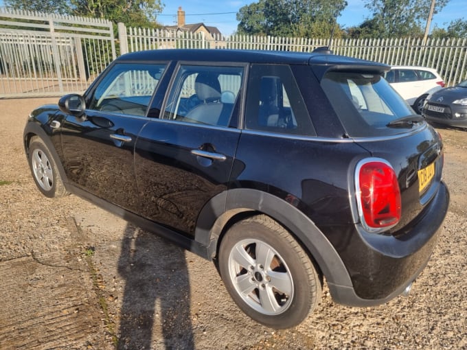 2024 Mini Hatch Cooper