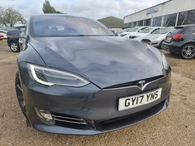 2025 Tesla Model S